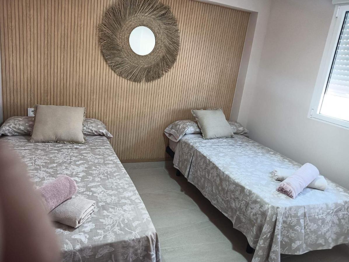 Apartamento Alejandro Gandia Playa Con Vistas Al Mar, Parking! Playa de Gandia エクステリア 写真